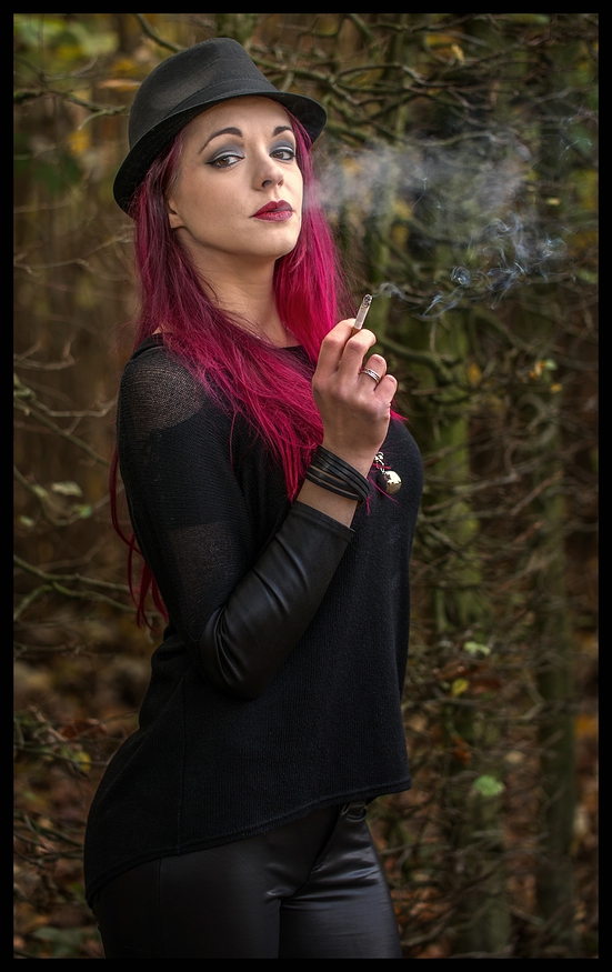 Lana Lou und der Rauch des Todes
