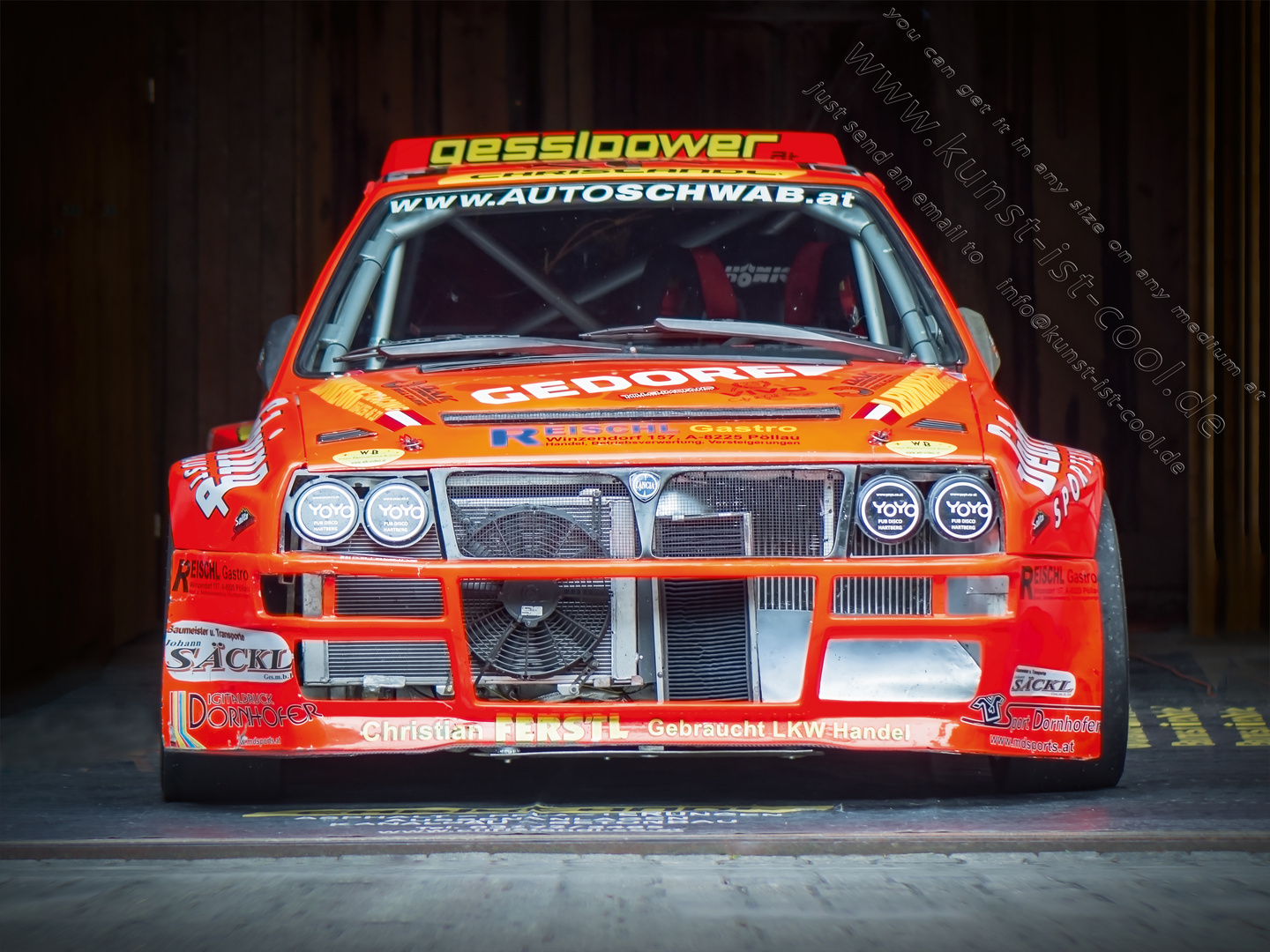 Lancia Delta HF Integrale wartet im Stadel