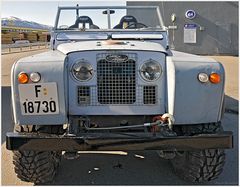 Land Rover (1)