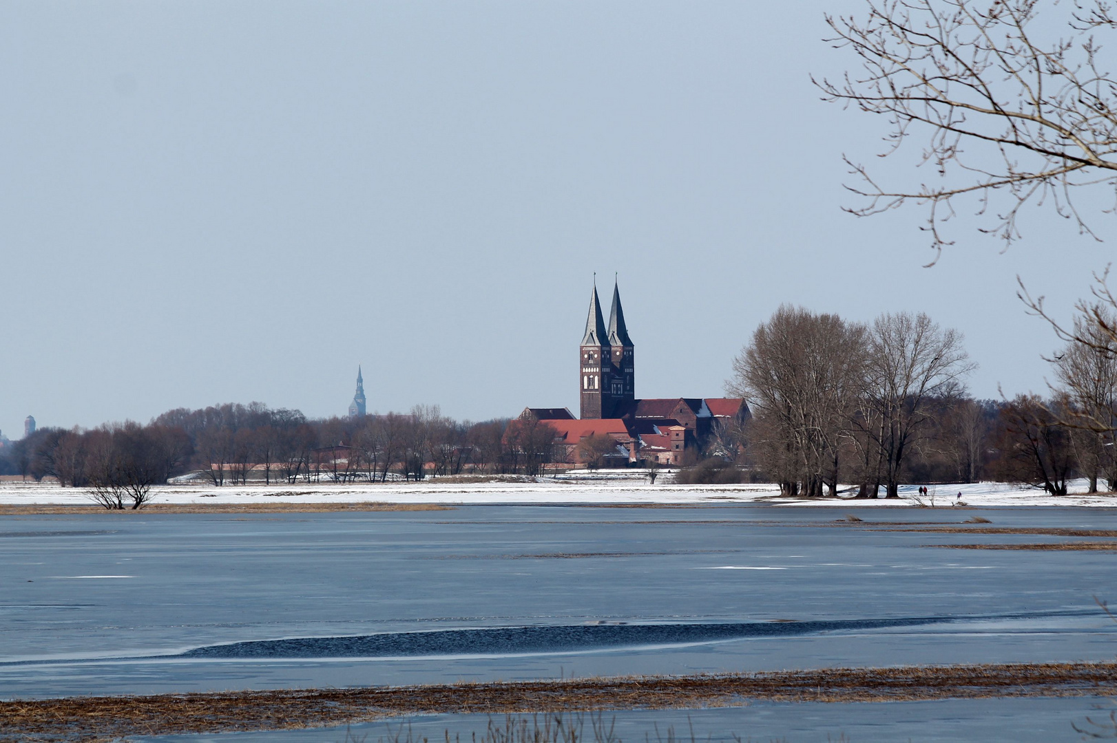 Land-unter