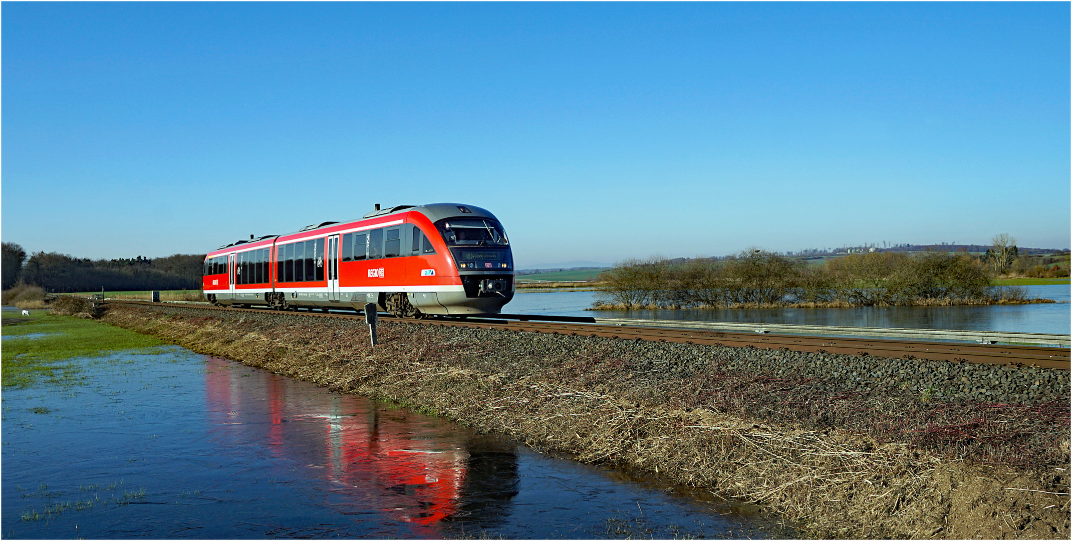 Land unter Foto & Bild bilder, fotos, bahnhof Bilder auf