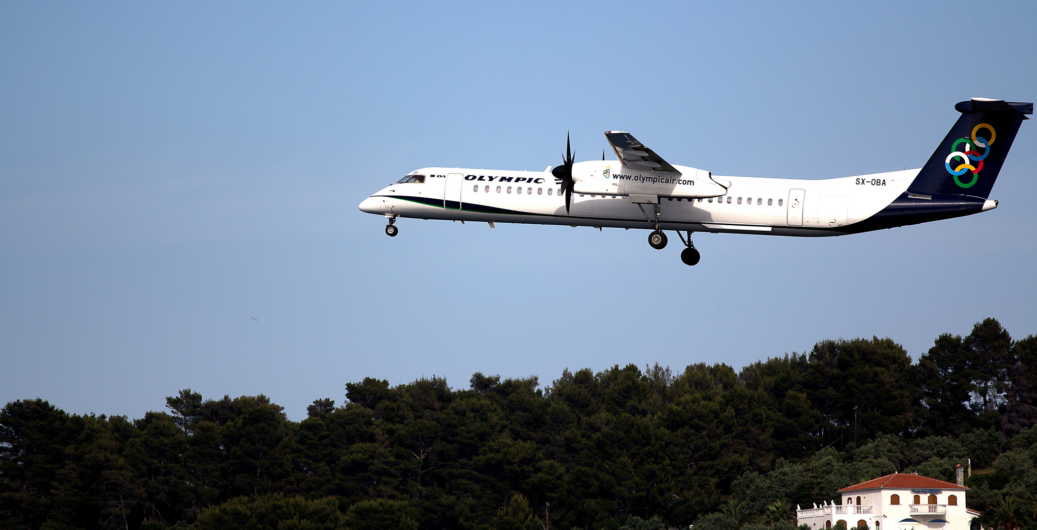 Landeanflug auf Skiathos