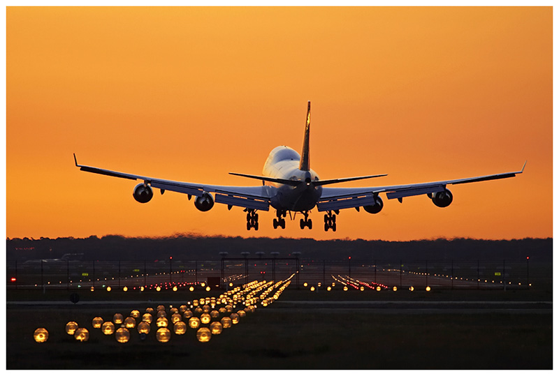 Landeanflug im Sonnenaufgang...