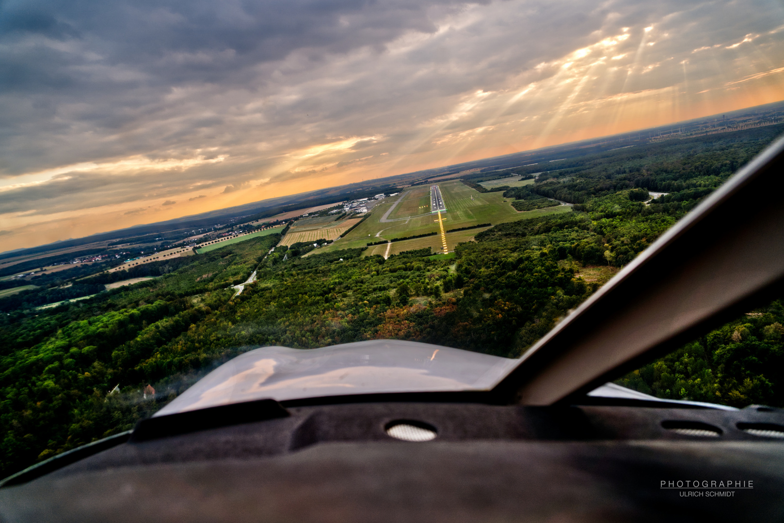 Landeanflug Paderborn-Lippstadt Runway 24