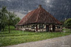 Landhaus im Regen