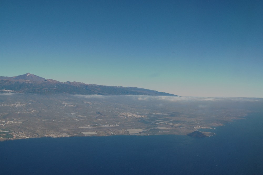 Landing on Tenerife - Anflug auf Teneriffa