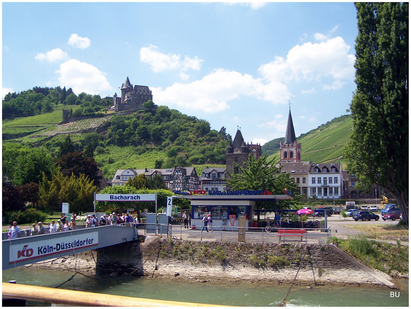 Landing stage on Rhine