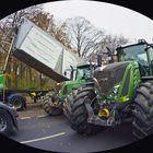 Landmaschienen  und Traktoren in Berlin