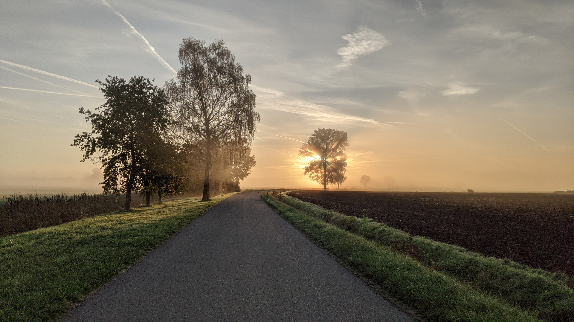 Landschaft am Herbstmorgen 