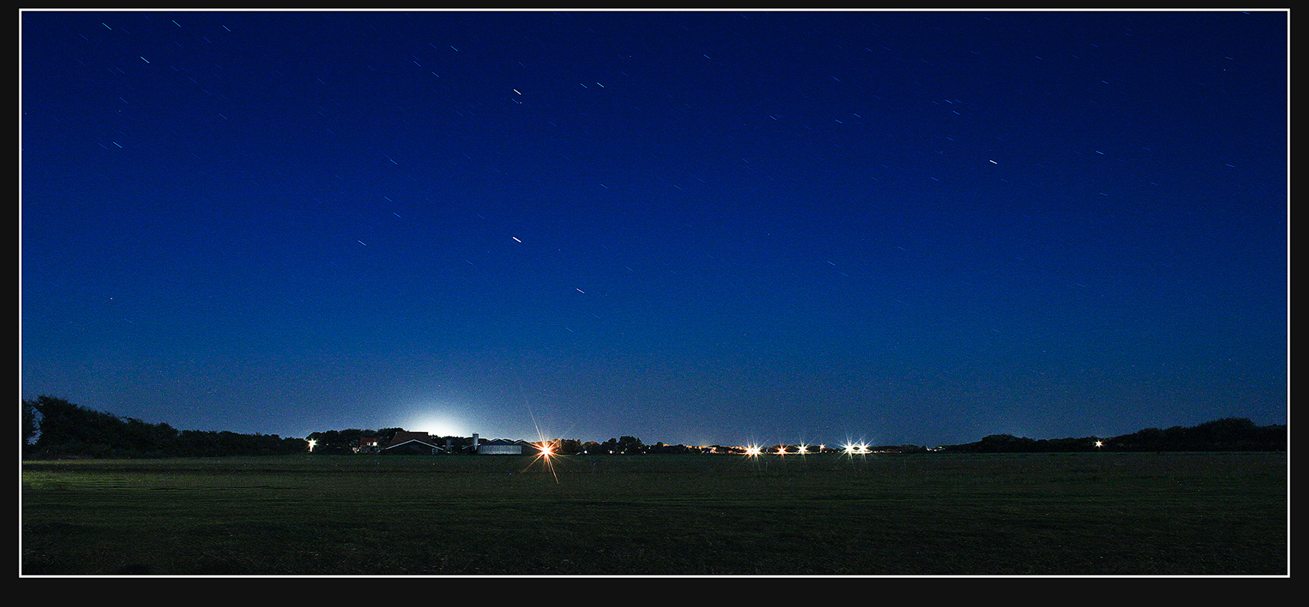 Landschaft bei Nacht