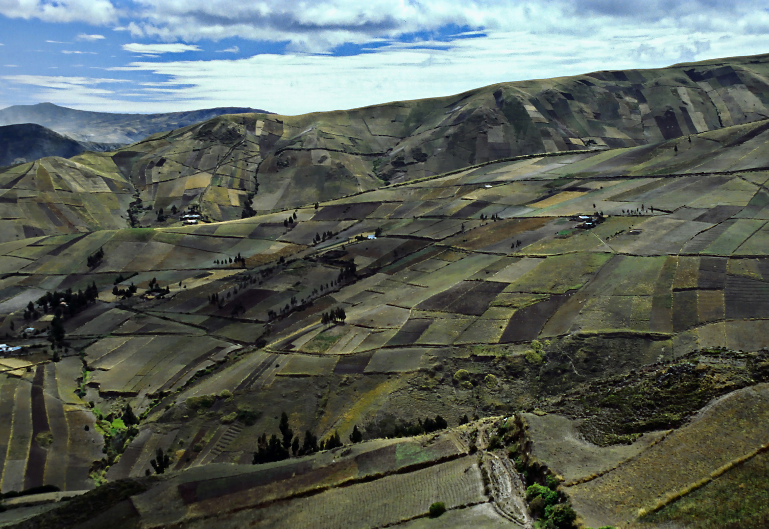 Landschaft bei Quilotoa  02