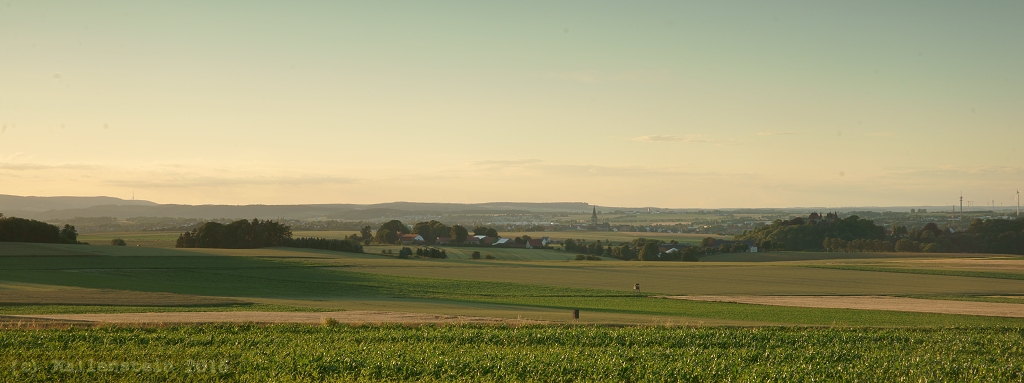 Landschaft bei tiefstehender Sonne