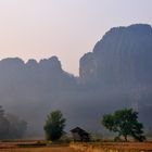 Landschaft bei Vang Vieng