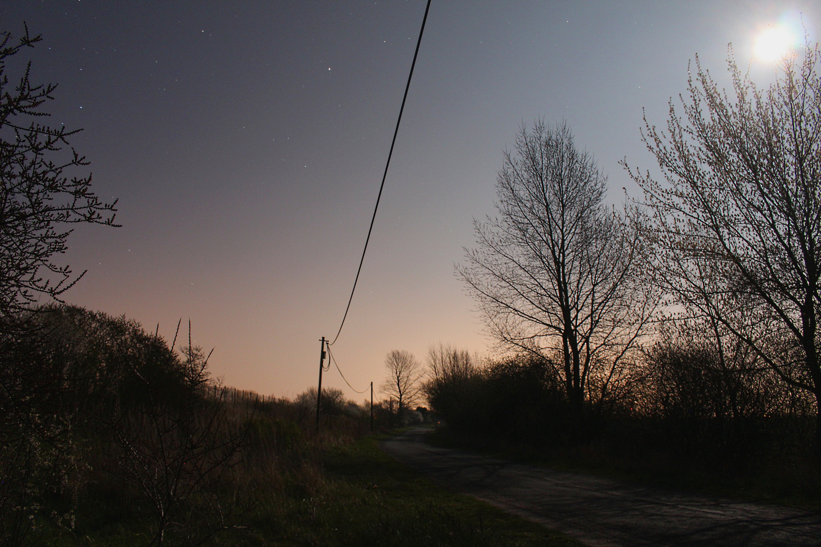 Landschaft bei Vollmond