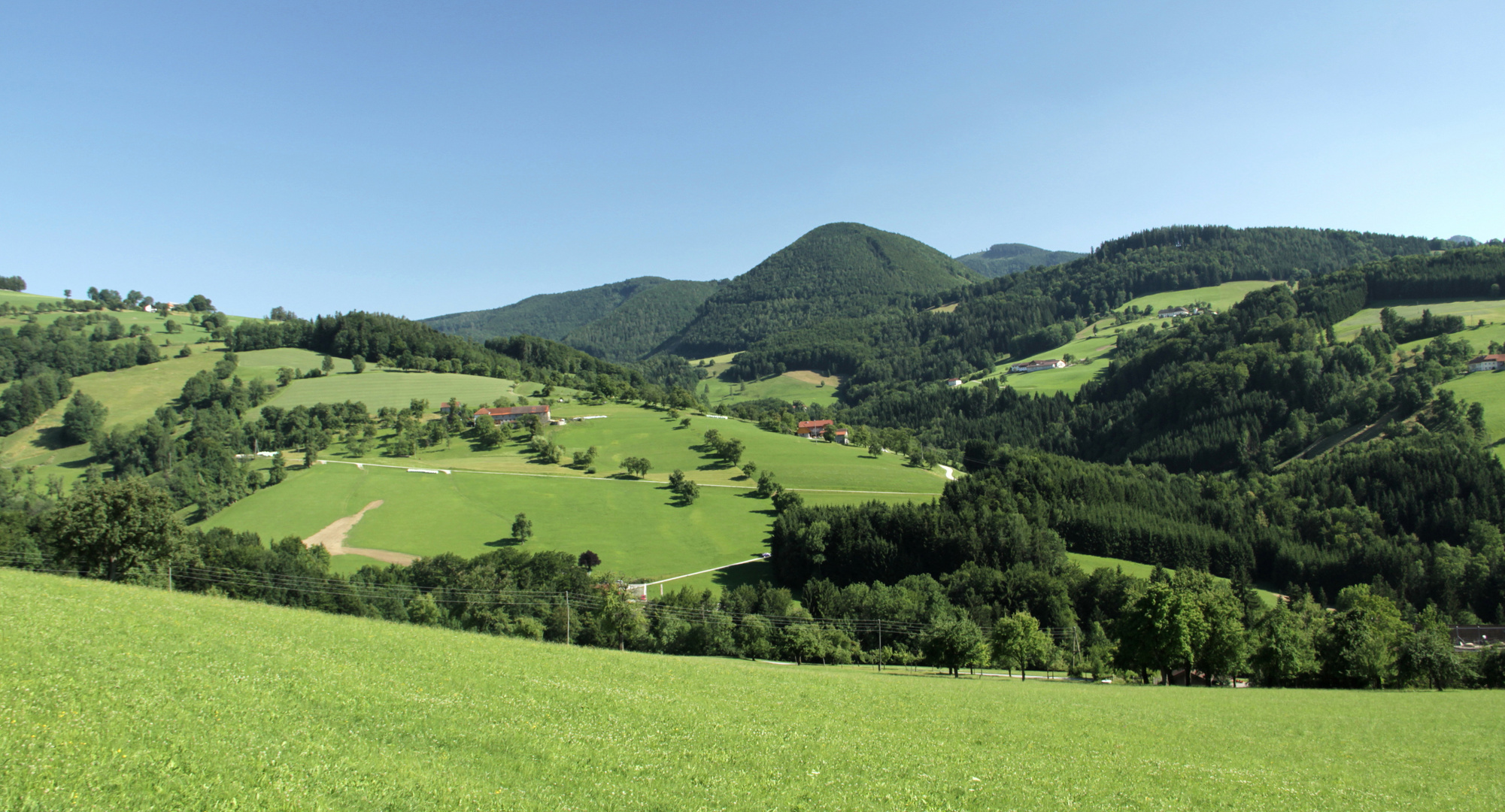 Landschaft der Österreichischen Voralpen bei Steyr