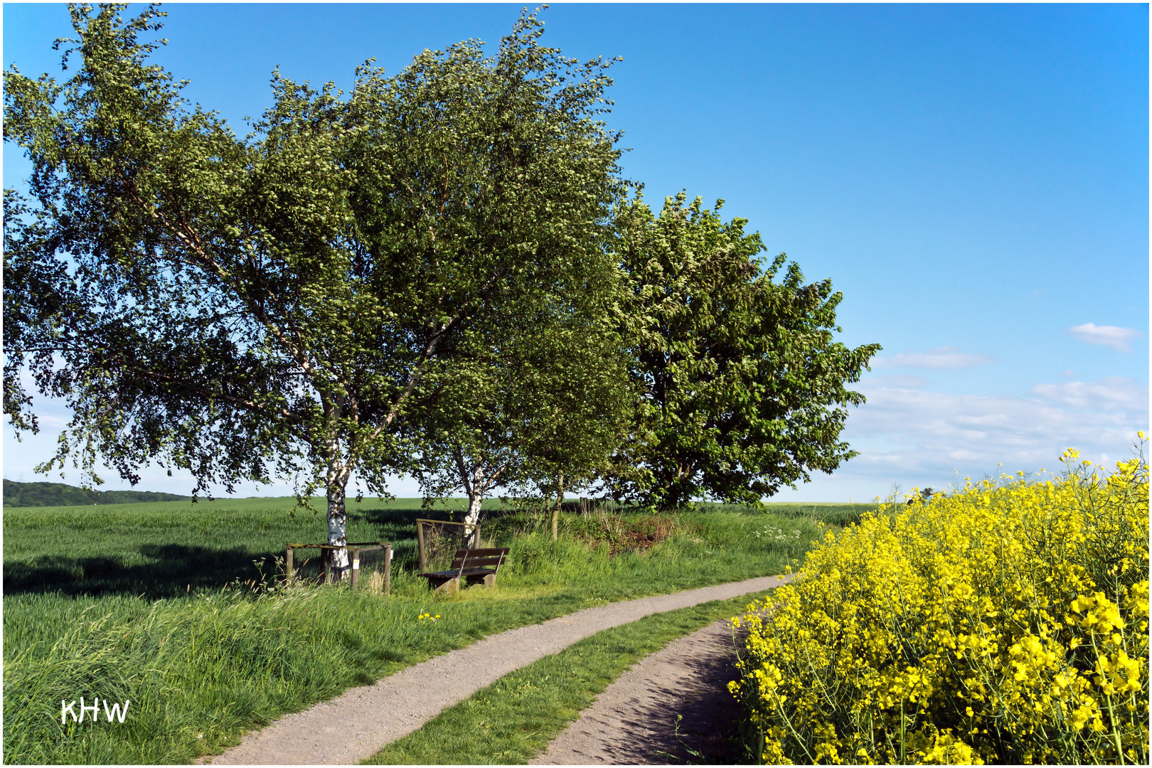 Landschaft des Höhlen und Schluchtensteigs bei Kell