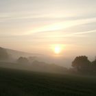 Landschaft im Morgennebel