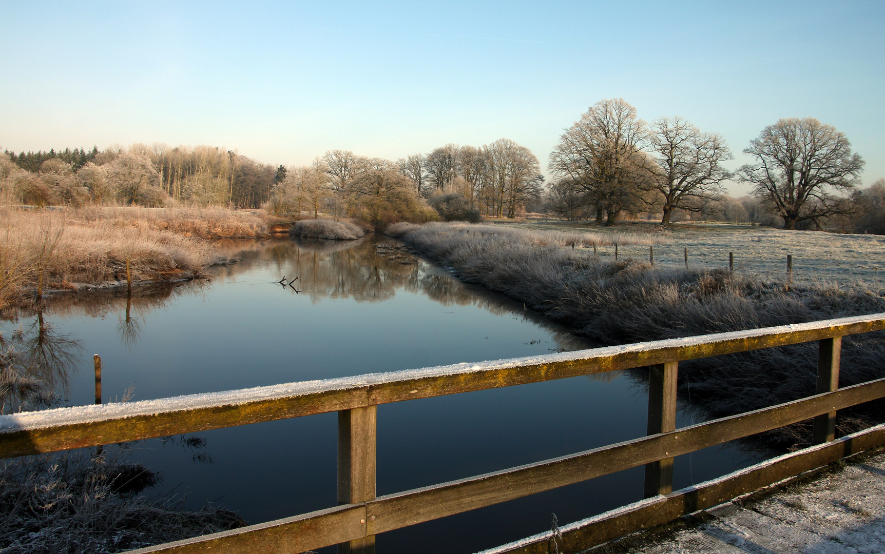 - Landschaft in Reif -