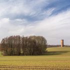 Landschaft mit Turm