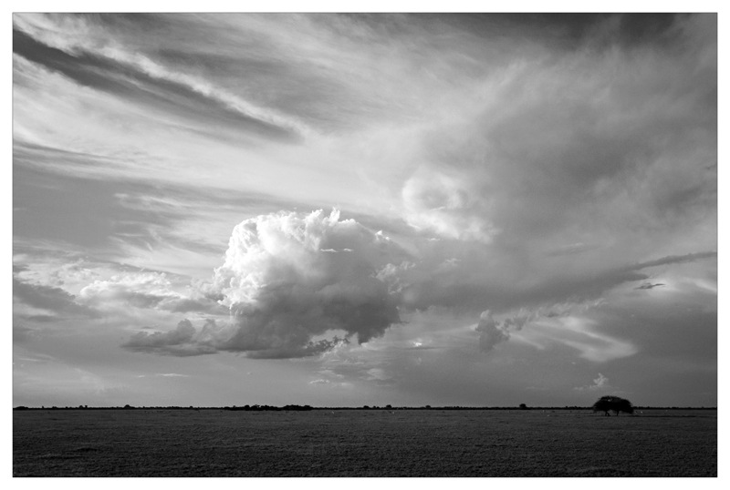 Landschaft mit Wolke