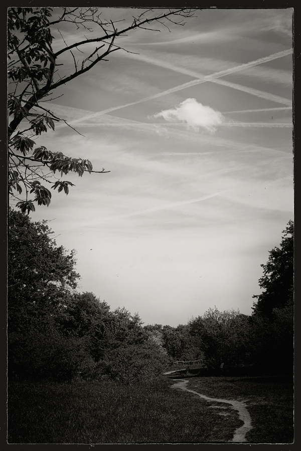 Landschaft mit Wolke