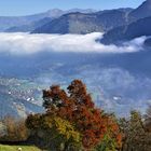 Landschaft mit Wolkendecke