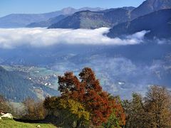 Landschaft mit Wolkendecke