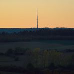 Landschaft nach Sonnenuntergang. Der Solling.