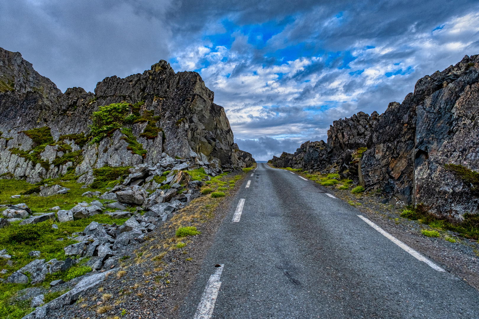 Landschaft Norwegen Straße nach Hamningberg