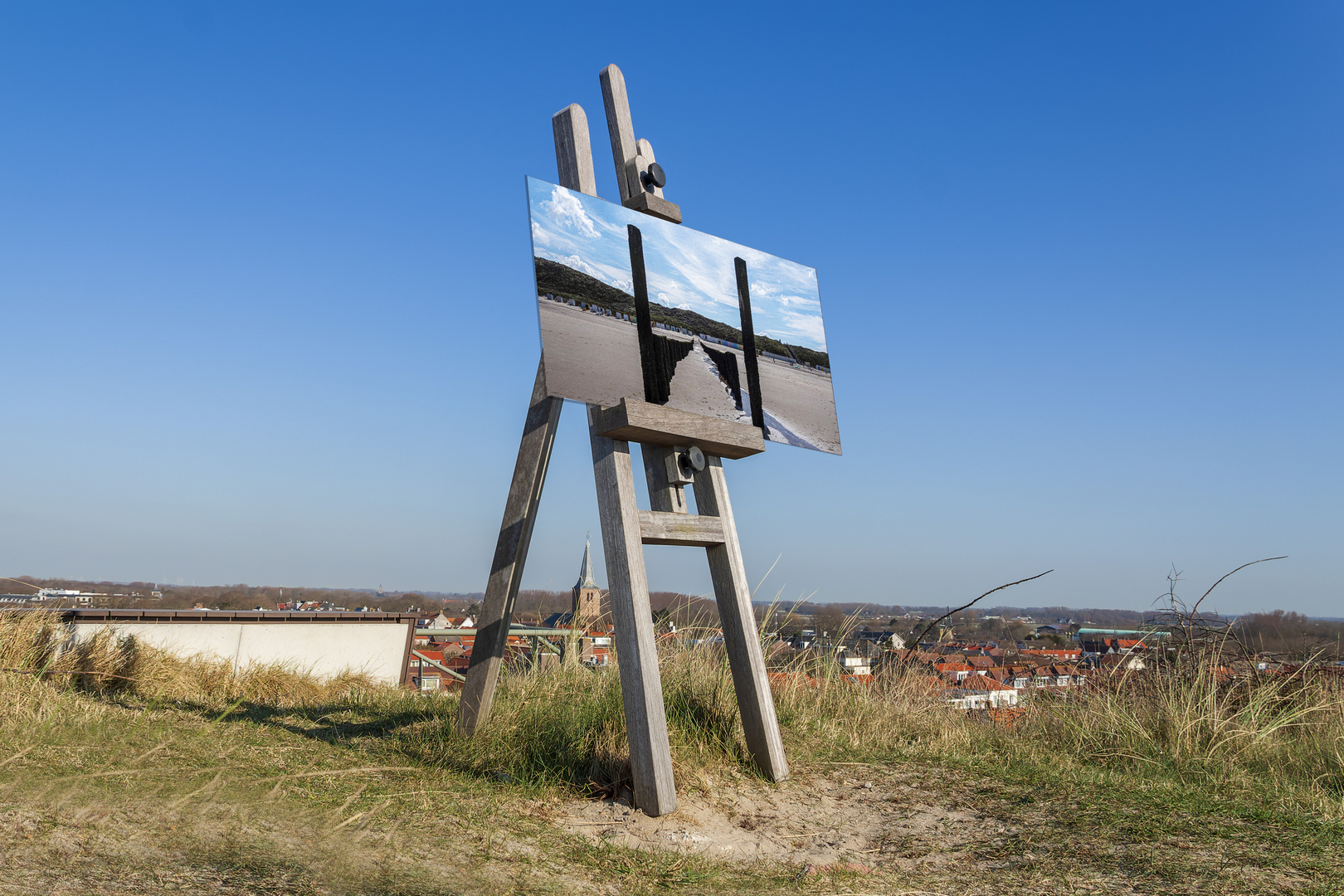 Landschaft vor und hinter der Düne