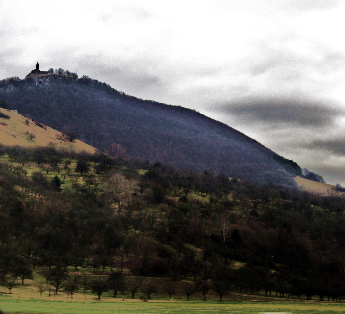 Landschaften rund um die Burg Teck