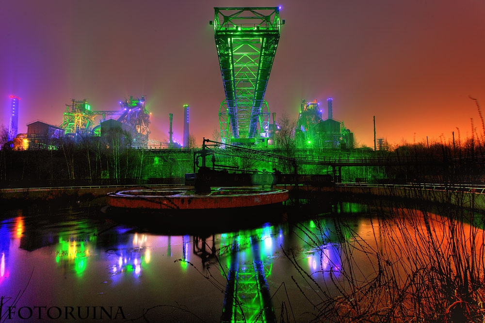 Landschaftspark Duisburg bei Nacht