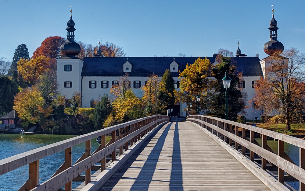 Landschloss Ort