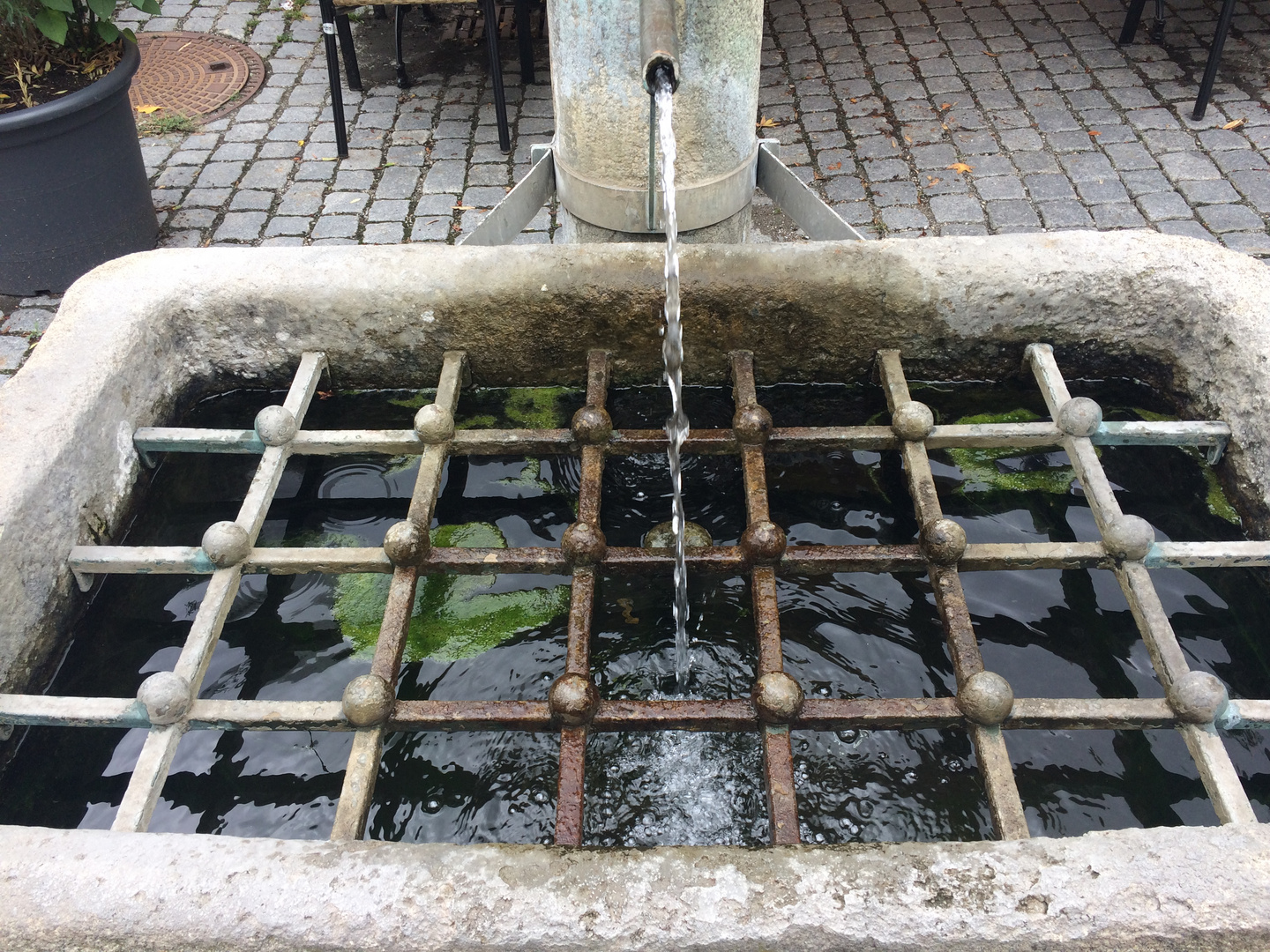 Landshut_Bischof-Sailer_Plattz_Brunnen