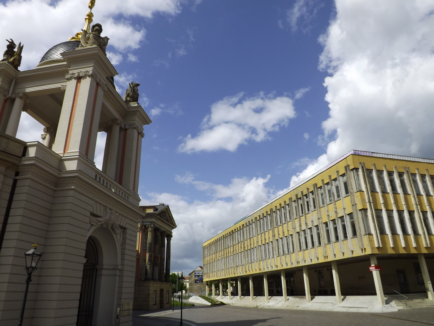 Landtag bzw. Stadtschloss Potsdam mit Fachhochschule Potsdam, Mai 2015