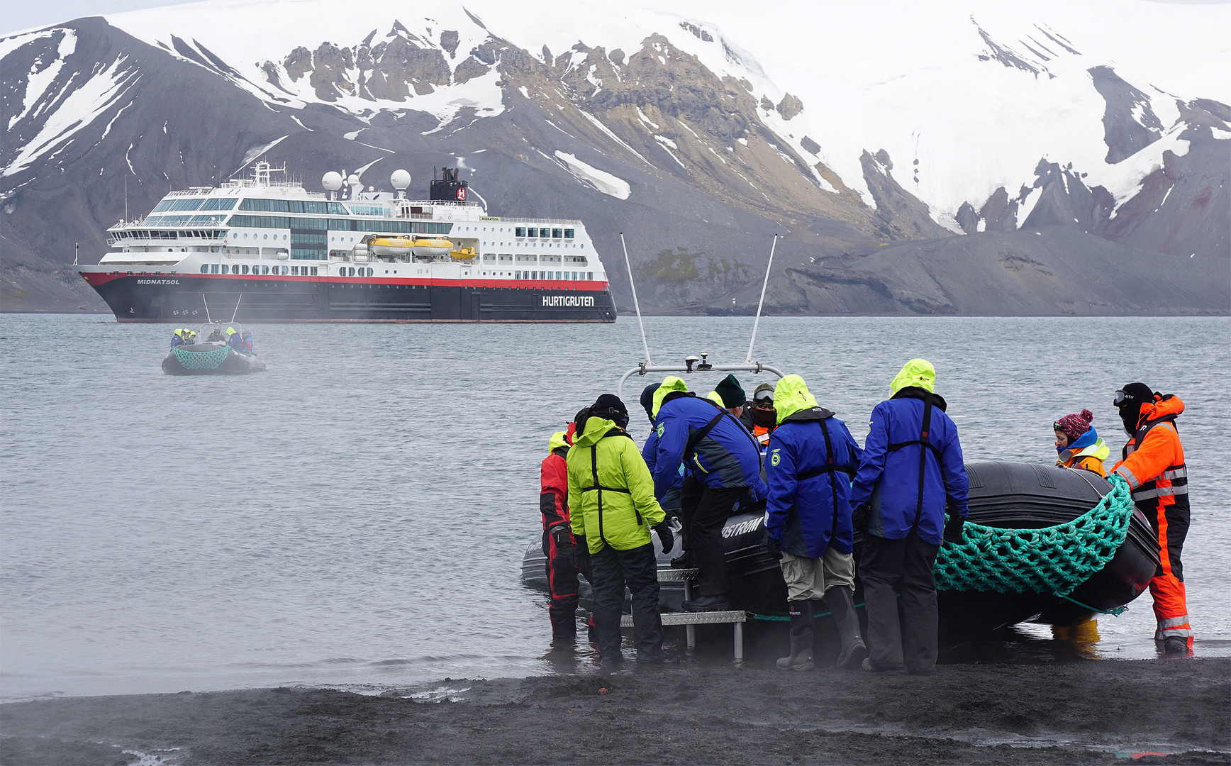 Landung auf Deception Island