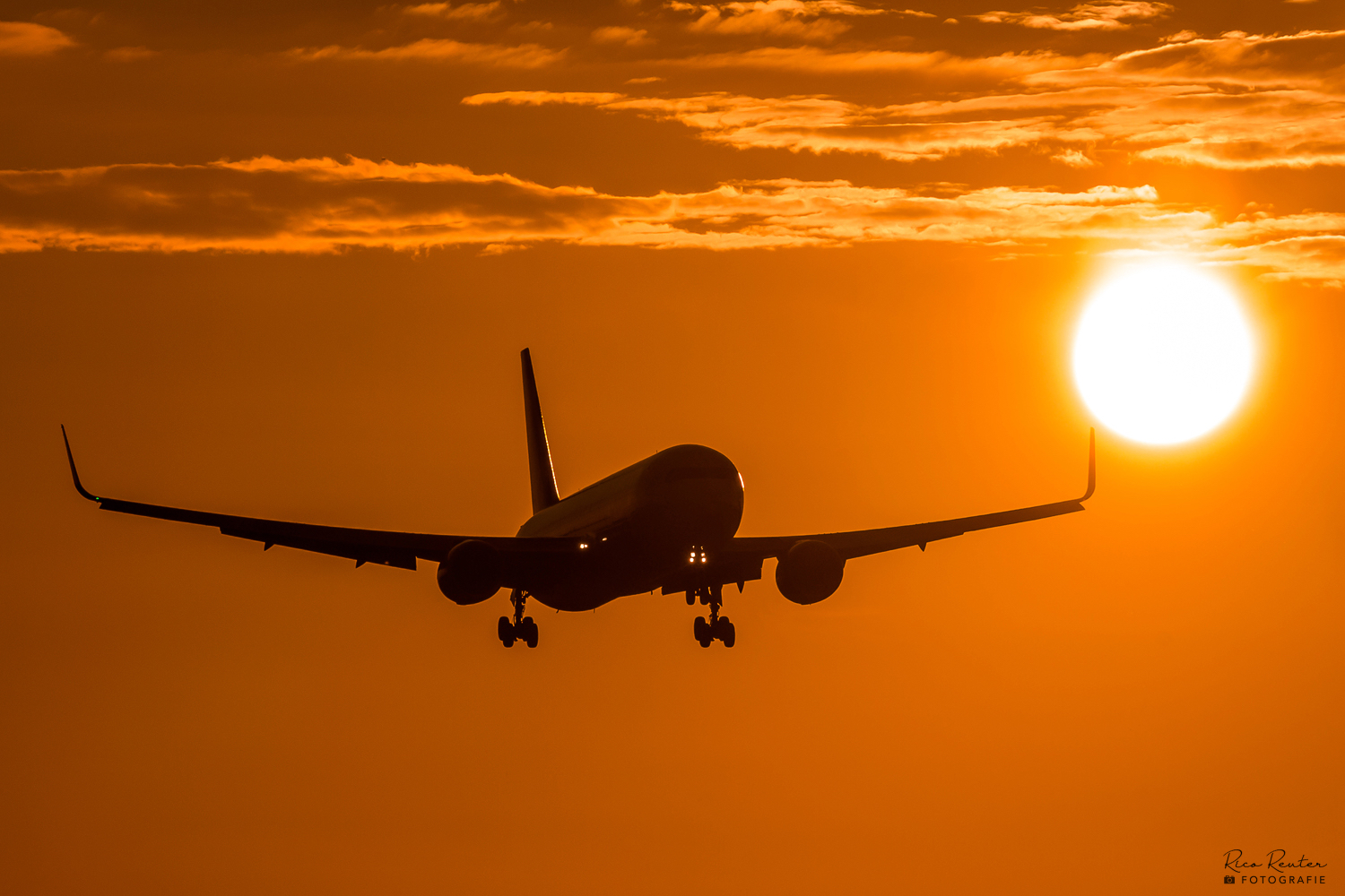 Landung bei Sonnenaufgang