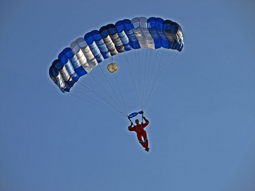 Landung eines Fallschirmspringers