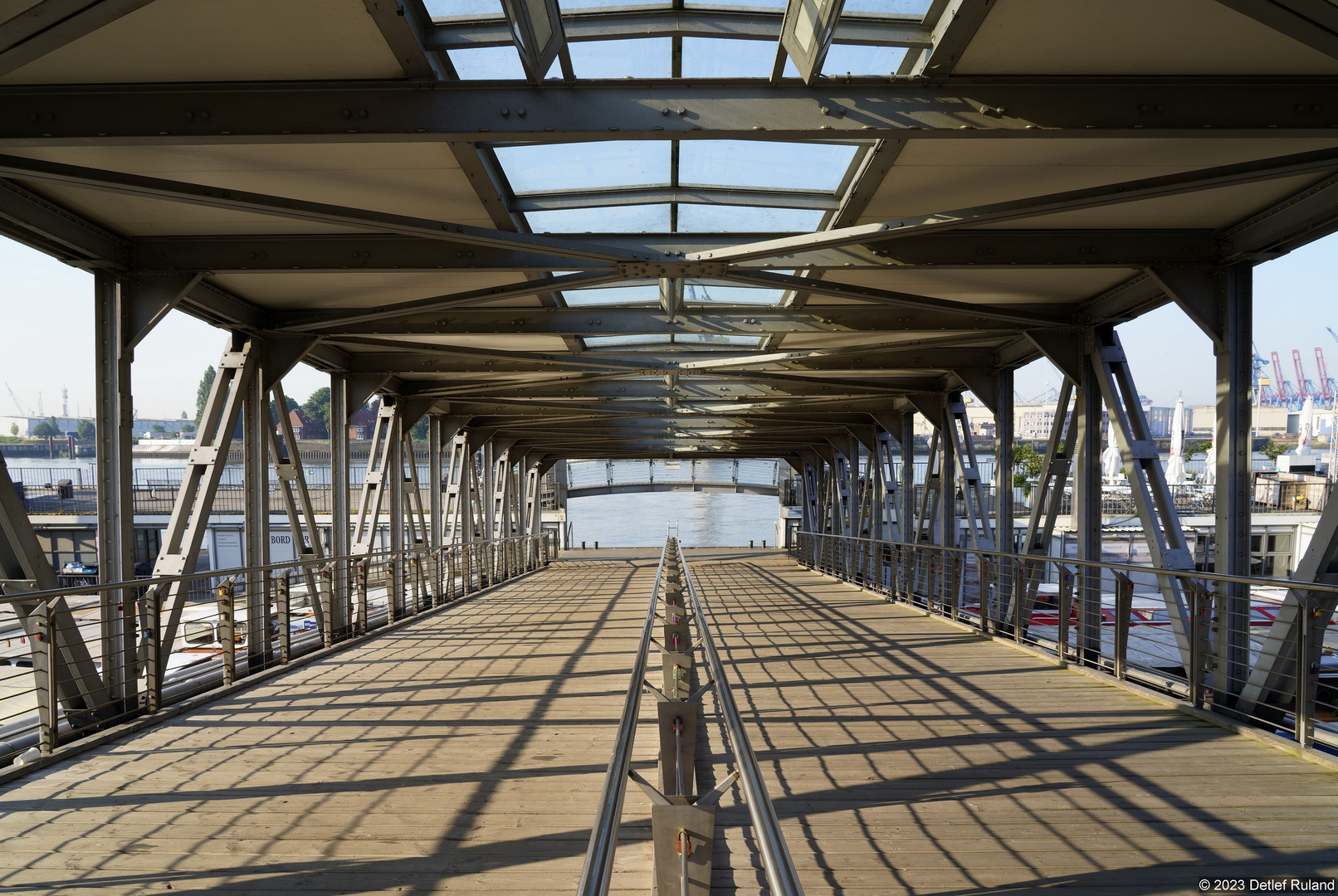 Landungsbrücke HH