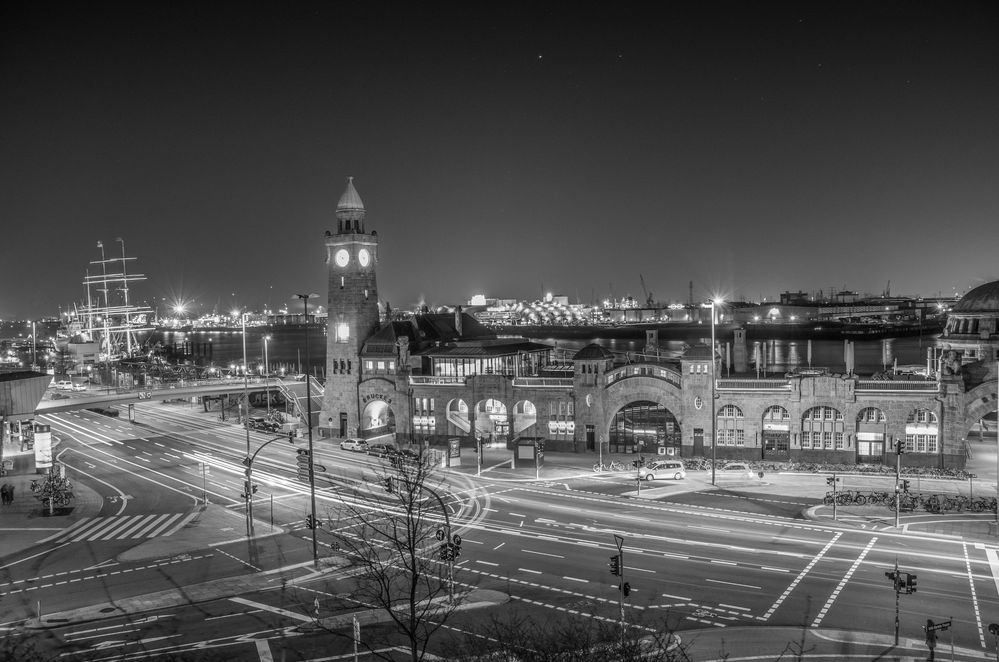 Landungsbrücken Hamburg