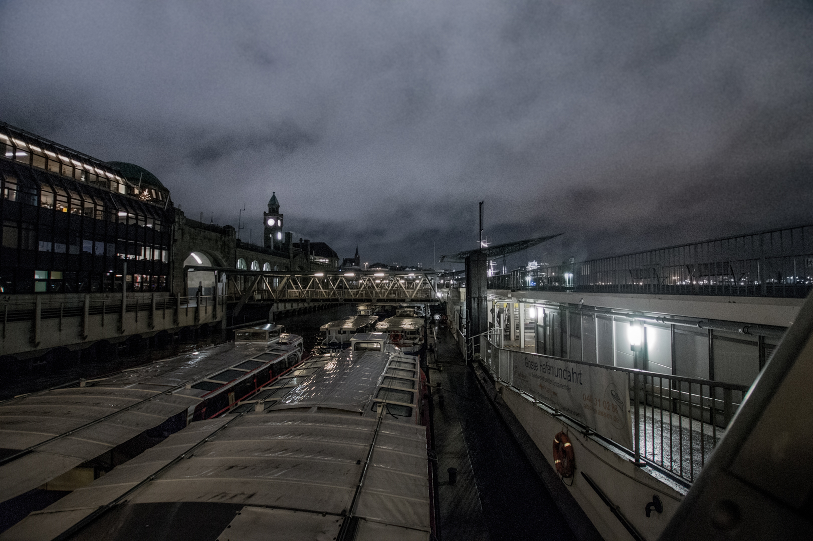 Landungsbrücken Hamburg