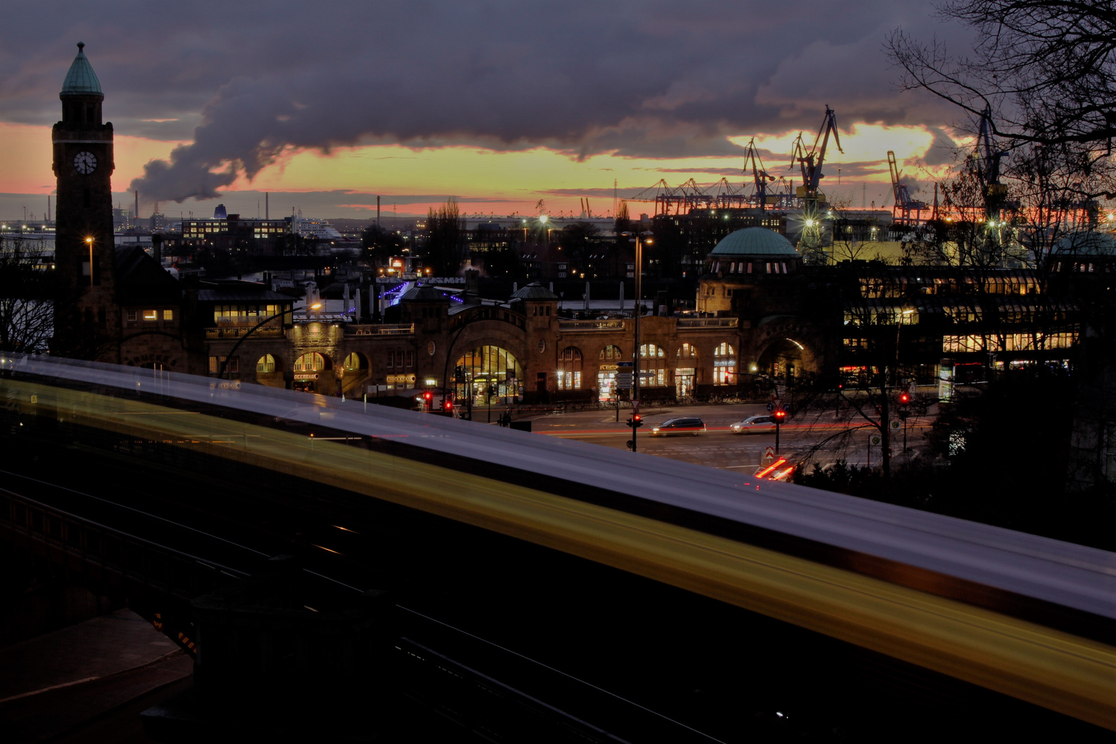 Landungsbrücken Hamburg