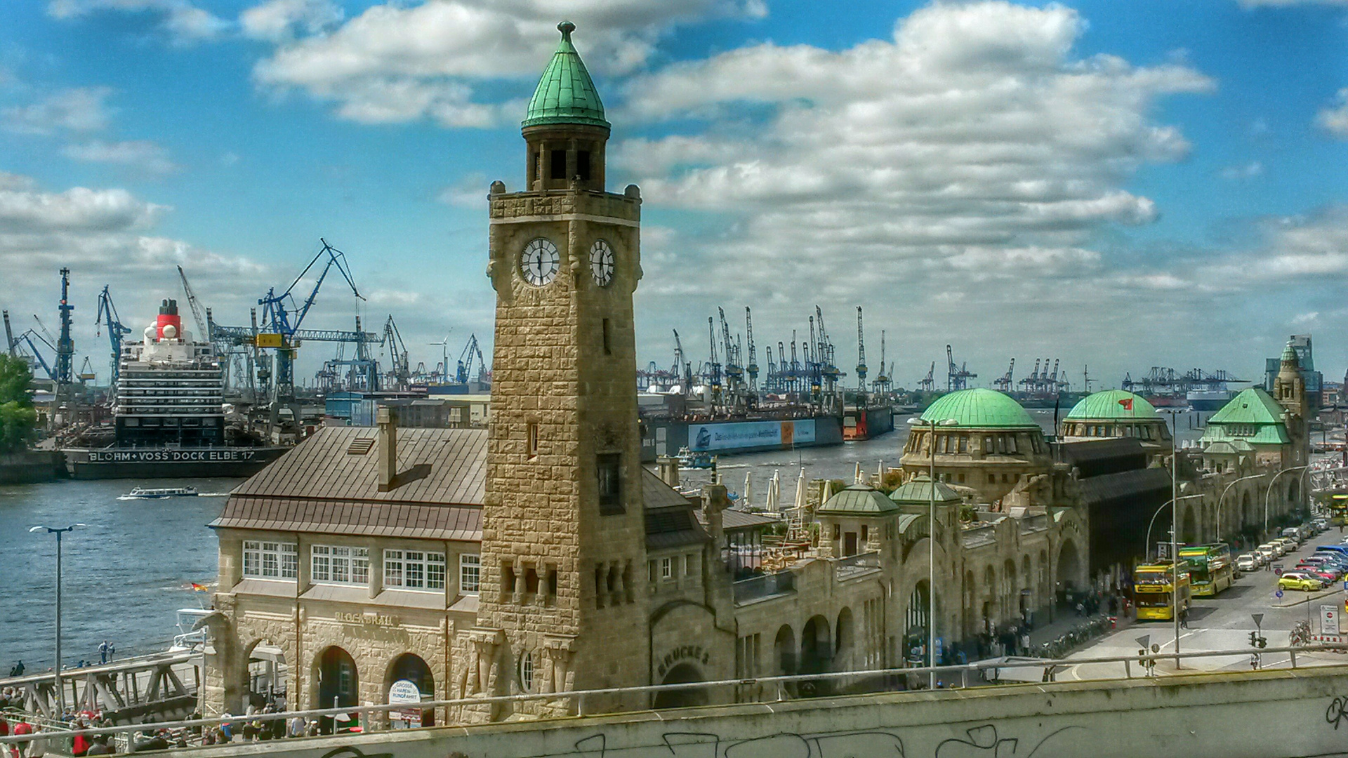 Landungsbrücken Hamburg