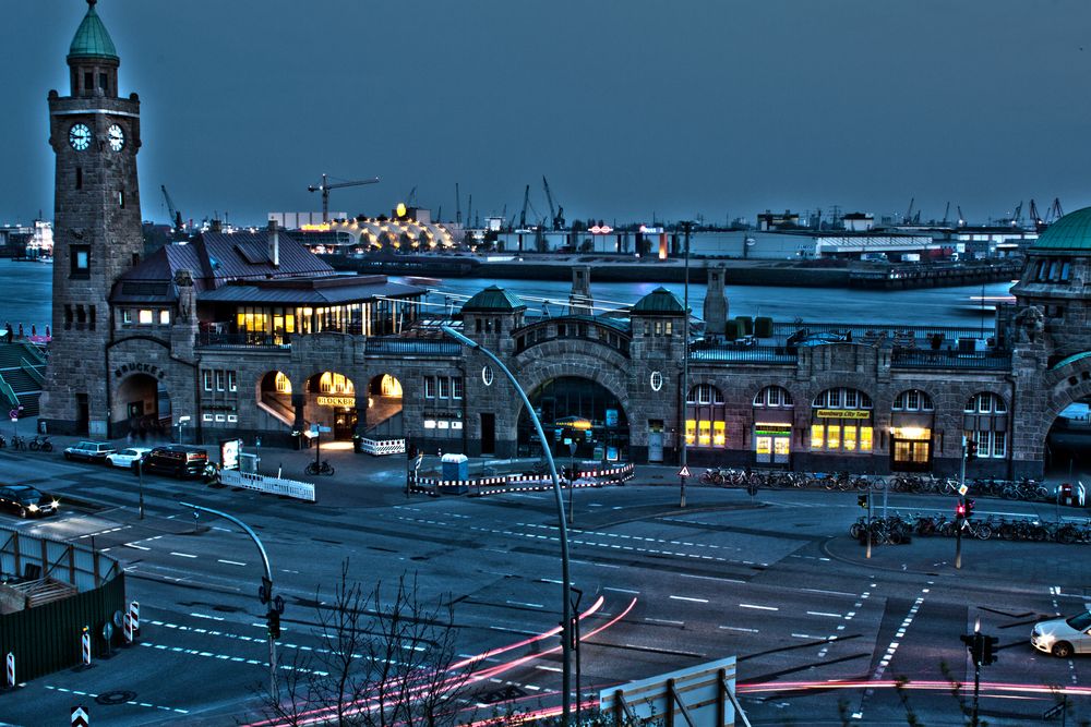 Landungsbrücken Hamburg