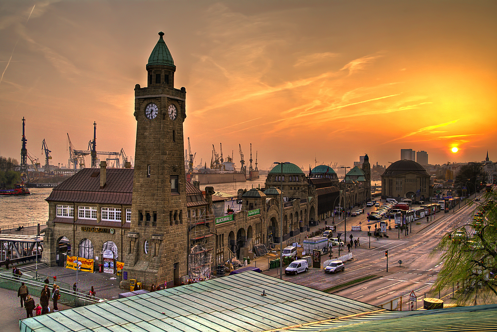 Landungsbrücken sunset