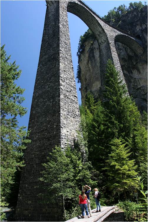 Landwasser-Viadukt von ganz unten