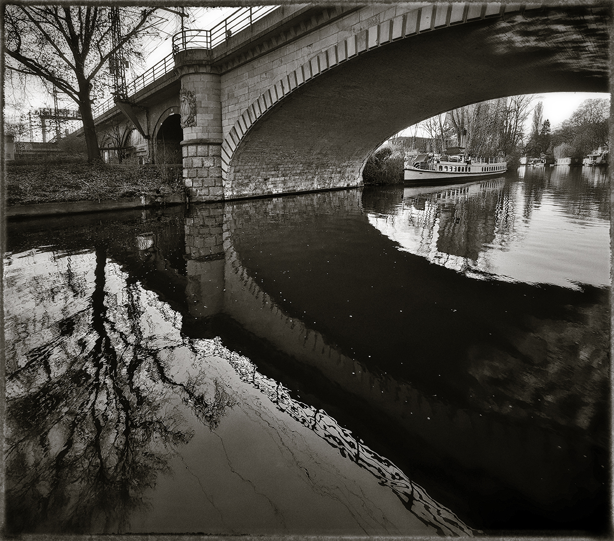 Landwehrkanal überbrückt 2