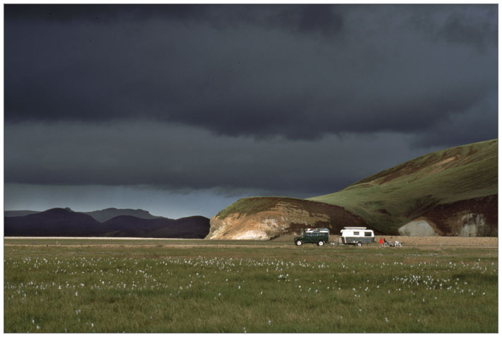 Landy vor Regenfront