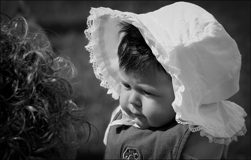 Laney's First Easter Bonnet.......