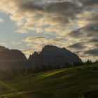 Lang- und Plattkofel bei Sonnenaufgang